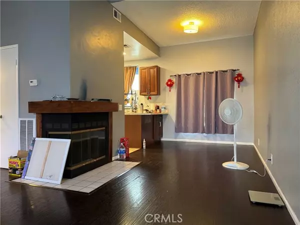 Baldwin Park, CA 91706,372 Park Shadow Court #44