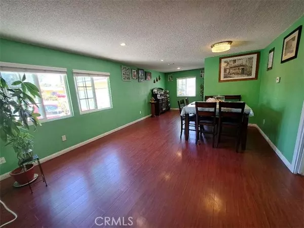 Palmdale, CA 93550,431 E Avenue R6