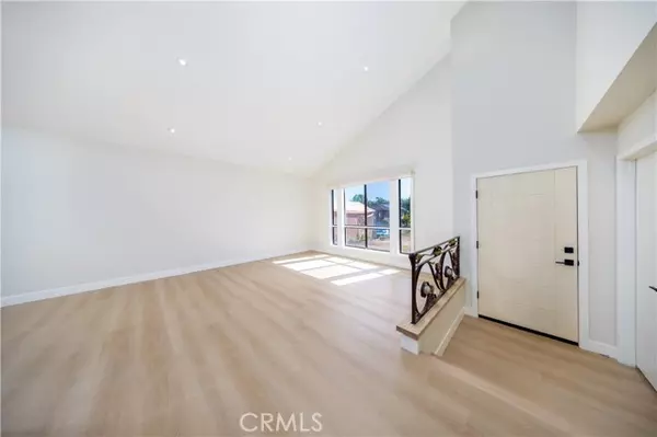 Pomona, CA 91766,19 Viewpoint Circle