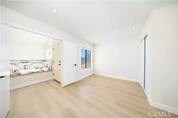 Pomona, CA 91766,19 Viewpoint Circle