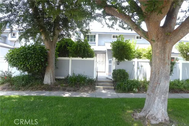 900 W Sierra Madre Avenue #184, Azusa, CA 91702
