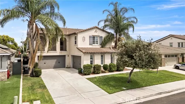 Eastvale, CA 92880,8252 Ivy Springs Court