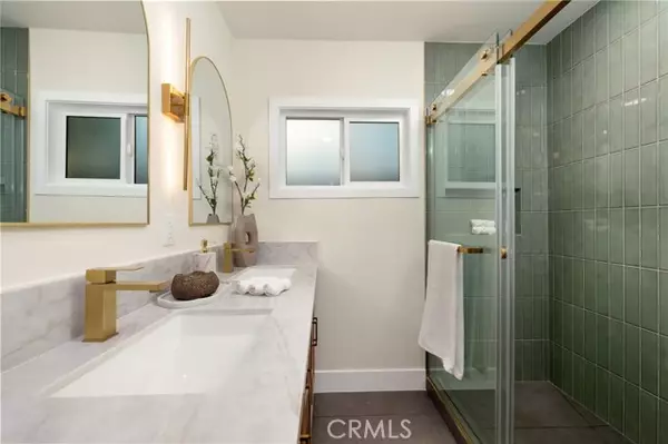 Encino (los Angeles), CA 91316,5611 Babbitt Avenue