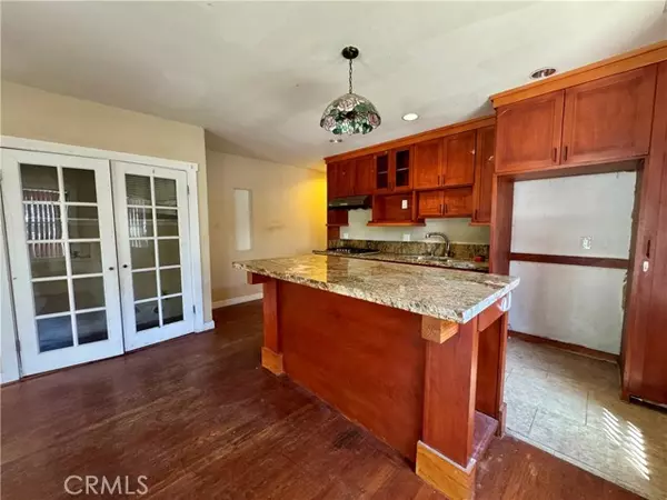 Alhambra, CA 91801,20 N Vega Street