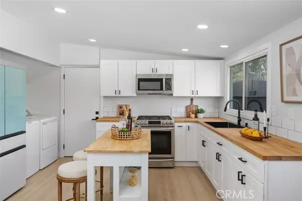 Pomona, CA 91767,493 E Harrison Avenue