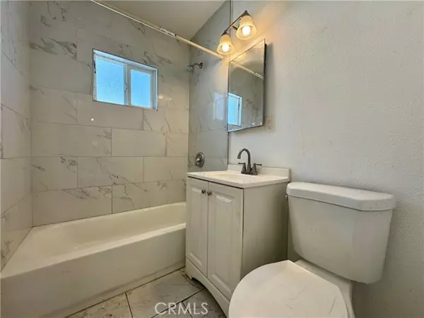 Pomona, CA 91766,595 E 6th Street
