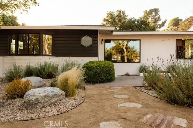 4367 Rising Hill Road, Altadena, CA 91001