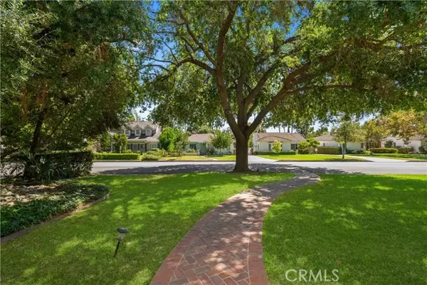 San Marino, CA 91108,2465 Lorain Road