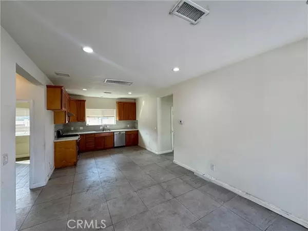 Pomona, CA 91766,729 W 12th Street