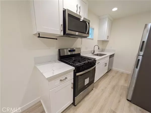 Ontario, CA 91761,200 Phillips St #202