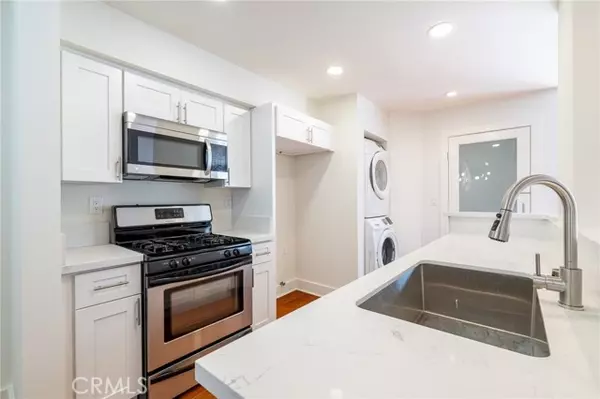 1825 Selby Ave #102, Los Angeles, CA 90025