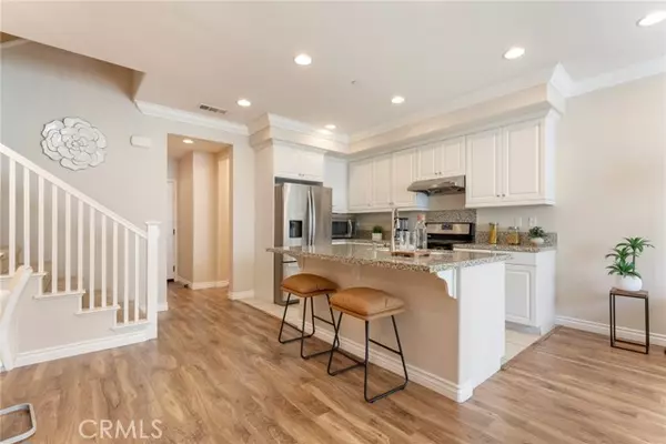 Azusa, CA 91702,869 E Mountain Way #D