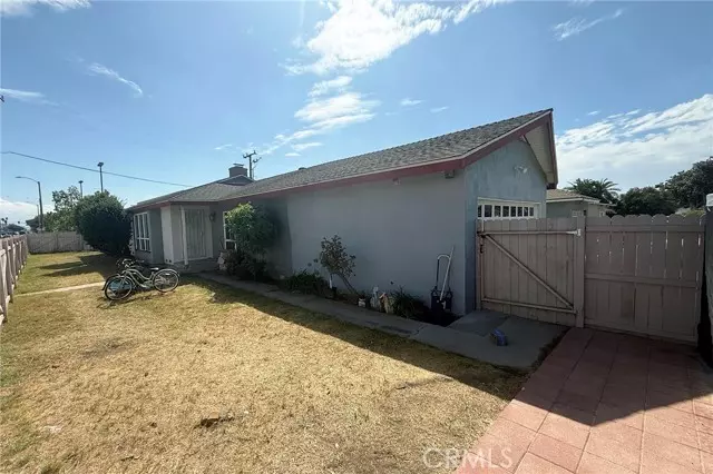 10882 Chapman Avenue, Garden Grove, CA 92840