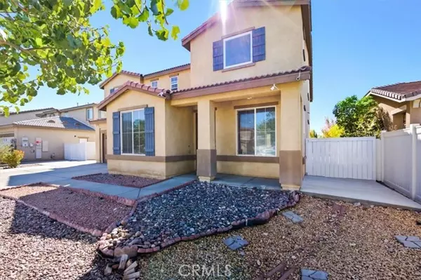 Lancaster, CA 93536,3052 Louise