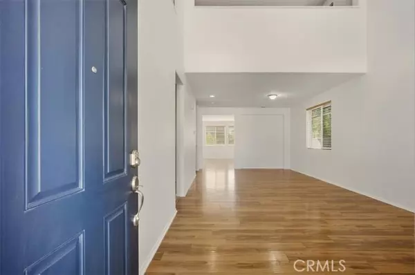 Lancaster, CA 93536,3052 Louise