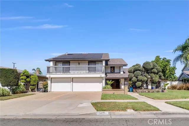 1417 W James Way, Anaheim, CA 92801