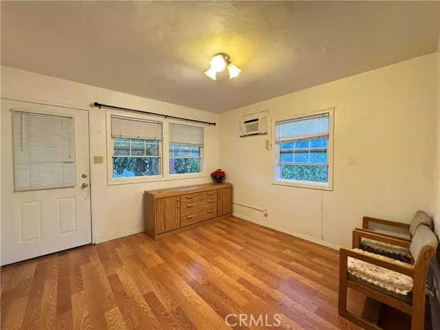 607 N Harbor Boulevard #1/2, Fullerton, CA 92832