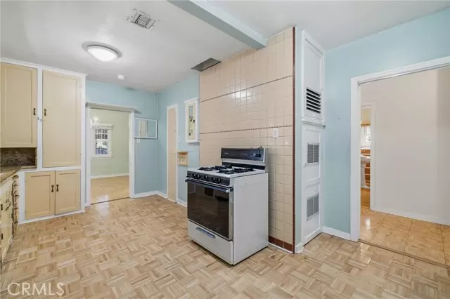 1424 S Stoneman Avenue, Alhambra, CA 91801