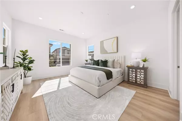 Lake Forest (el Toro), CA 92679,5767 Sunrise Ridge Lane