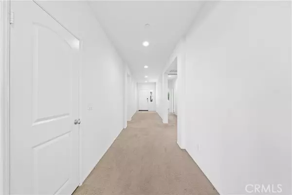 Ontario, CA 91761,2443 E Lewiston