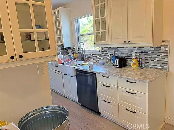 Fullerton, CA 92831,1105 E Walnut