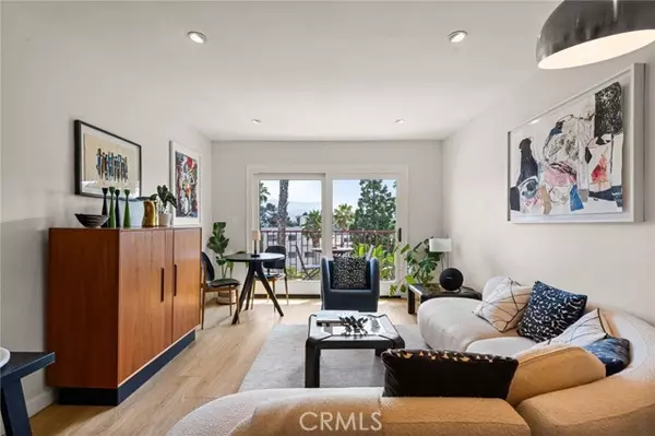 Los Angeles, CA 90027,3407 Huxley Street #39