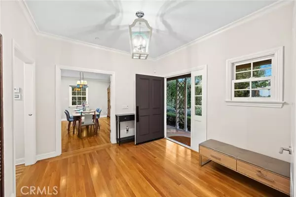 San Marino, CA 91108,2198 Melville