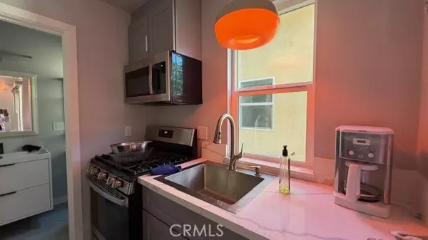 Alhambra, CA 91803,2413 La Crescenta #B