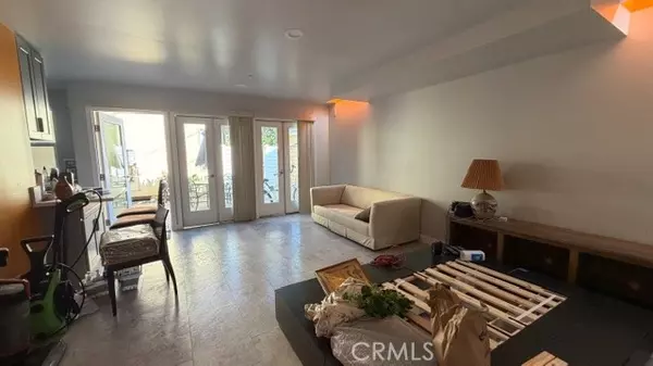 Alhambra, CA 91803,2413 La Crescenta #B