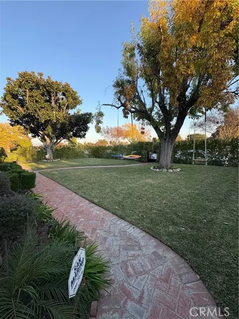 San Marino, CA 91108,559 Huntington Drive