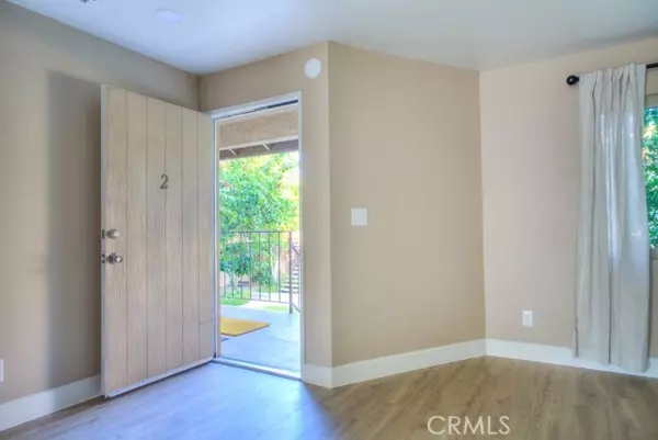 Alhambra, CA 91801,313 S Almansor #2