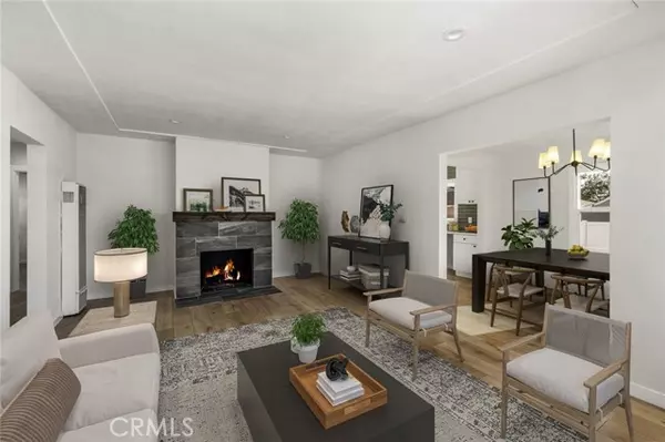 Los Angeles, CA 90047,10640 S Gramercy