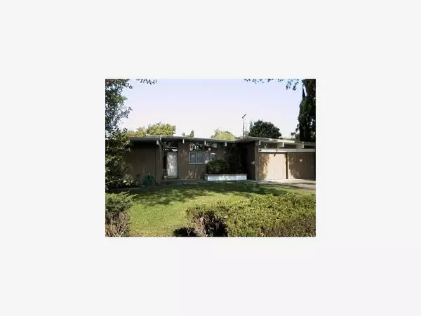 321 DIABLO Court, Palo Alto, CA 94306