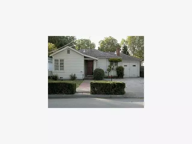 315 CENTER Street, Redwood City, CA 94061