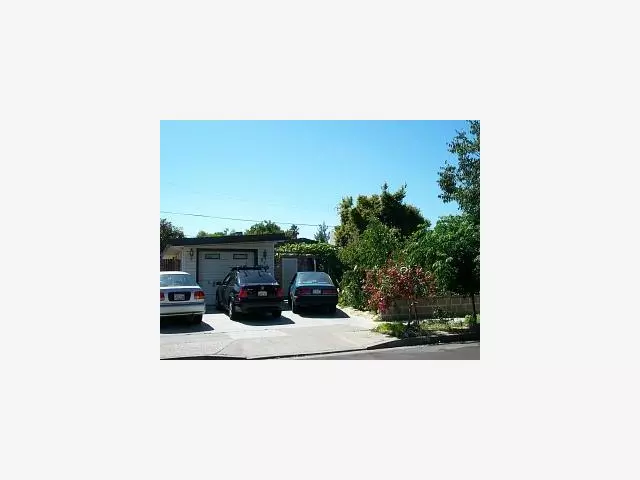 275 VELVETLAKE Drive, Sunnyvale, CA 94089