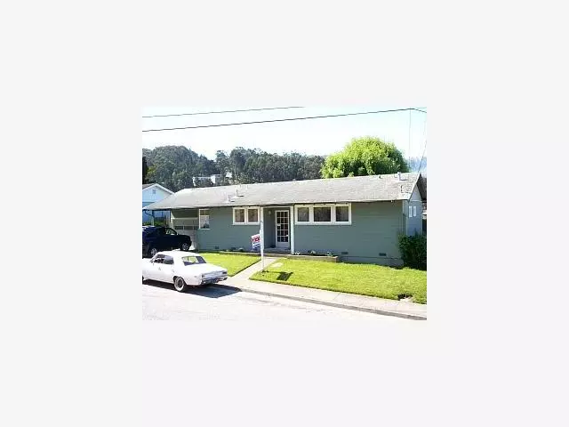 952 ALTA VISTA Drive, Pacifica, CA 94044