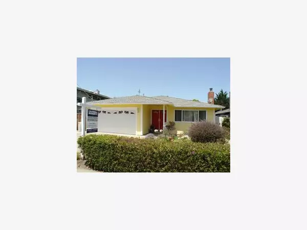 435 LANCASTER Avenue, Moss Beach, CA 94038