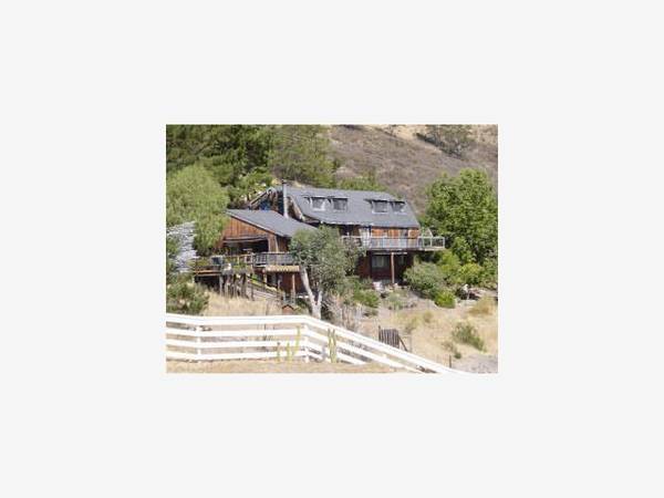 591 COUNTRY CLUB Heights, Carmel Valley, CA 93924