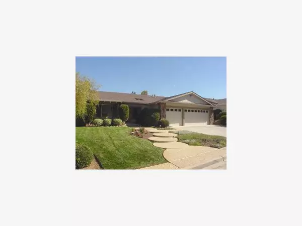 Cupertino, CA 95014,10374 MELISSA Court