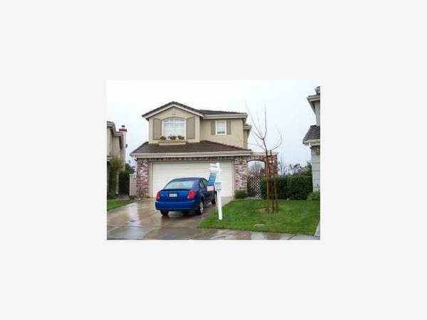 680 BIRDSONG Street, Gilroy, CA 95020