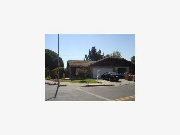 562 HADLEY Court, Gilroy, CA 95020