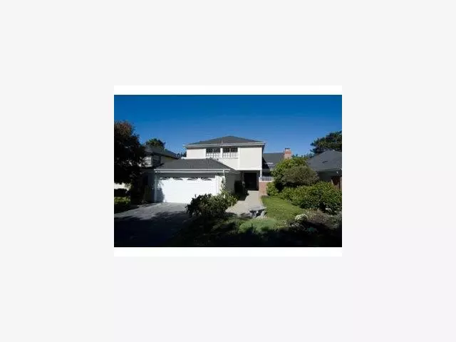 Half Moon Bay, CA 94019,467 WINGED FOOT Road