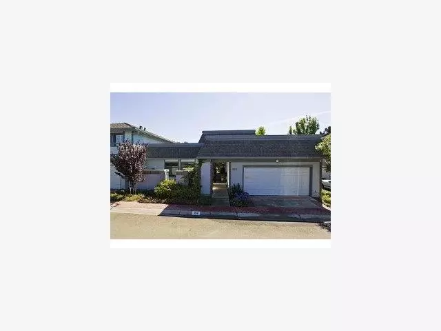 Foster City, CA 94404,958 PIZARRO Lane