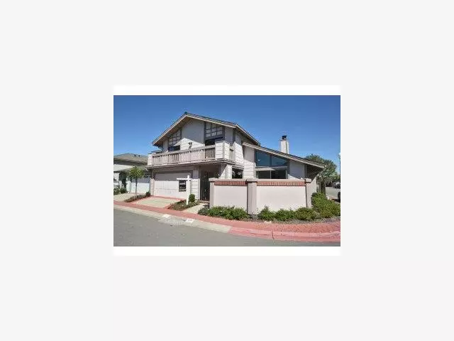 Foster City, CA 94404,959 DE SOTO Lane