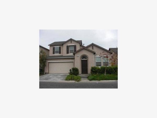 4020 W Peach Tree Lane, Fresno, CA 93722