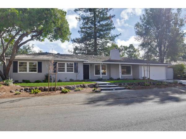 8 POLITZER Drive, Menlo Park, CA 94025