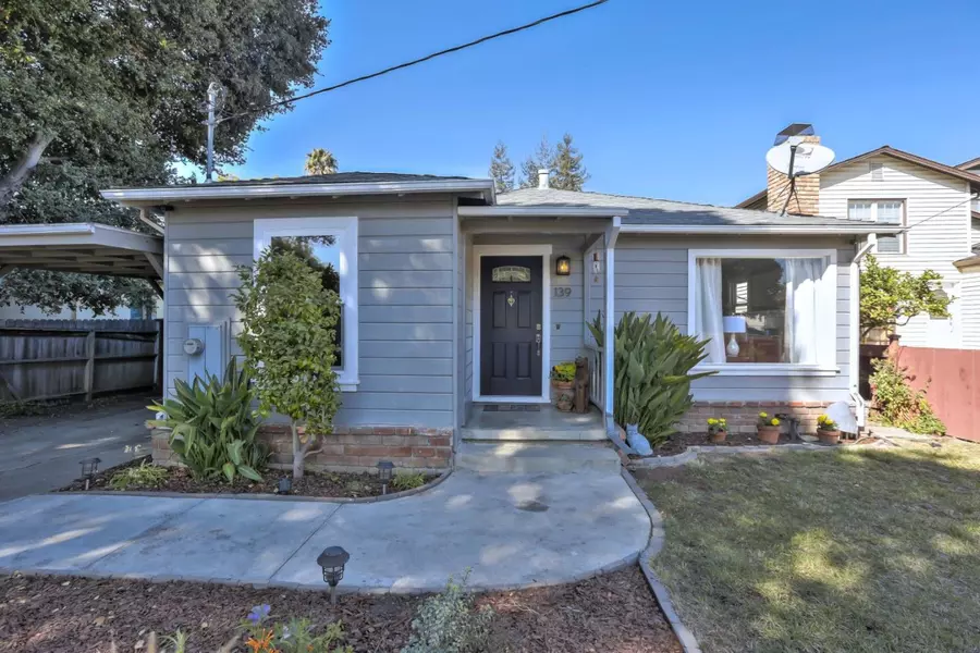 139 Markham Avenue, Redwood City, CA 94063