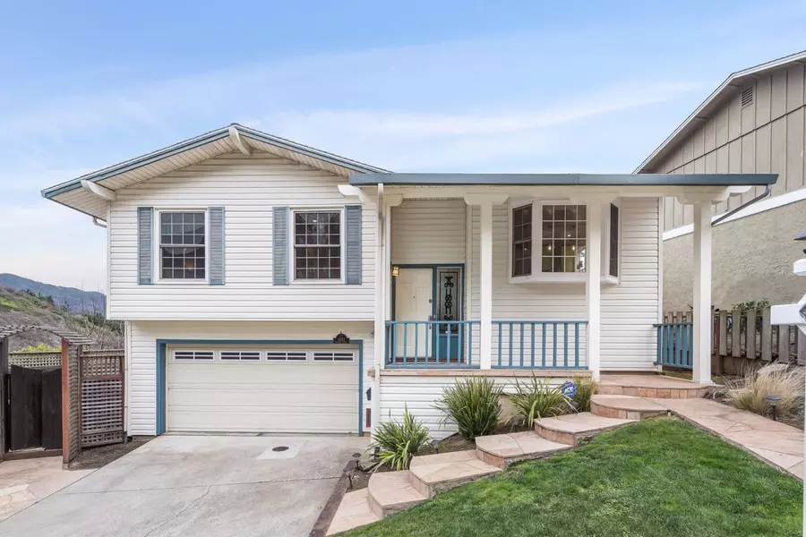 1031 Glacier Avenue, Pacifica, CA 94044