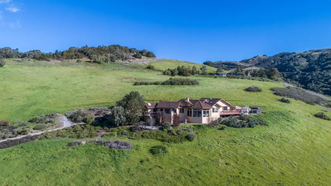 3 Oak Meadow Lane, Carmel Valley, CA 93924