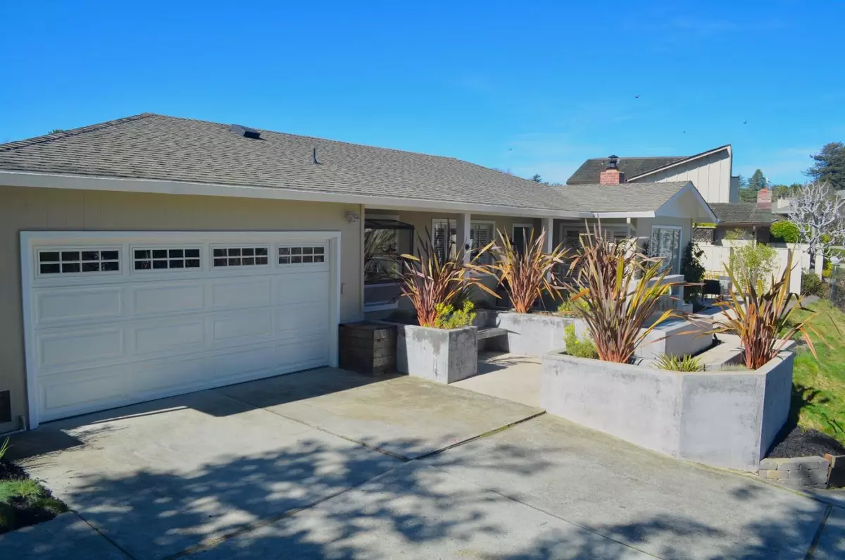 Aptos, CA 95003,311 Pebble Beach Drive